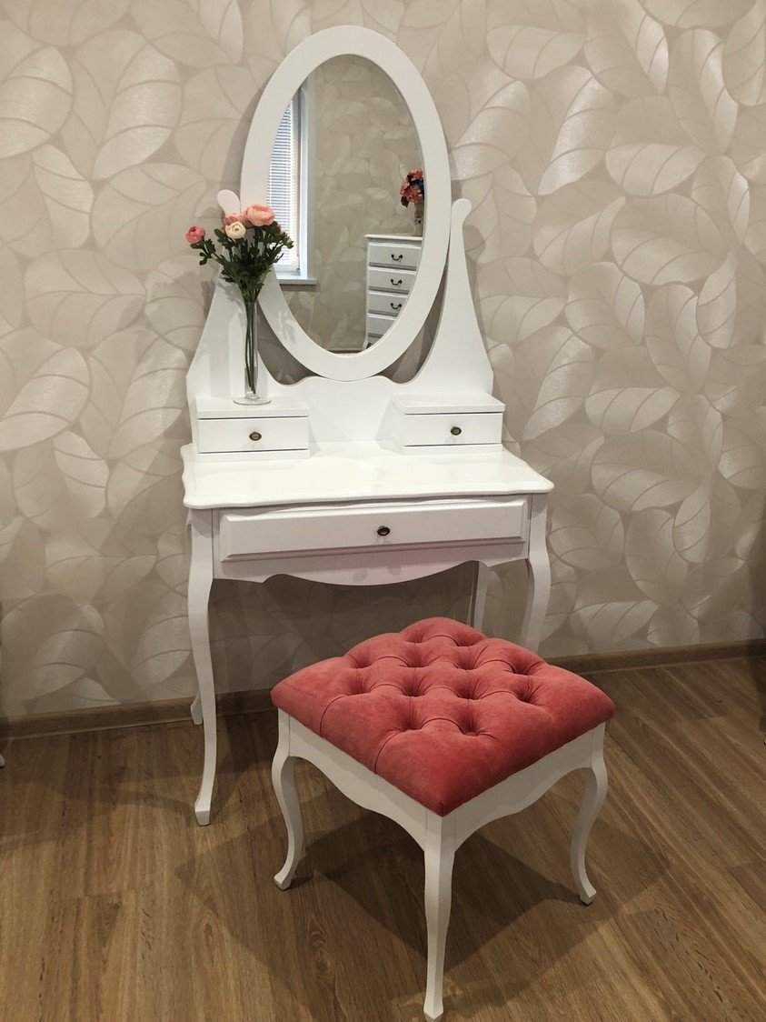 Макияжный столик с овальным зеркалом арт.st9321 в Москве