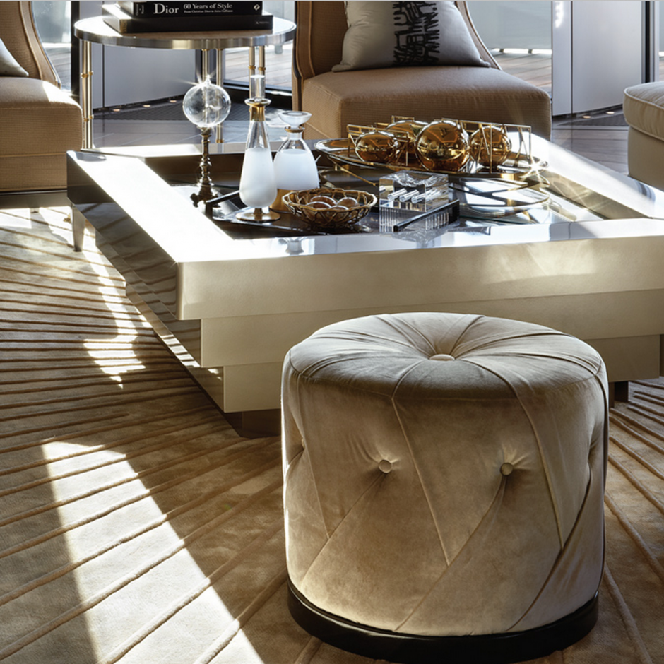 Пуфик в интерьере