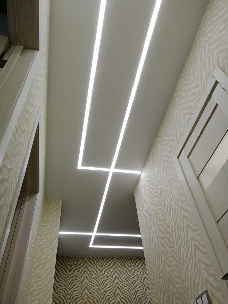 Шинопровод в коридоре