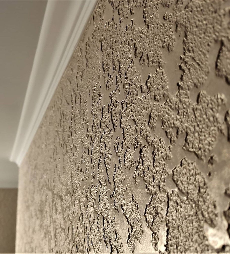 Гротто декоративная штукатурка в коридоре