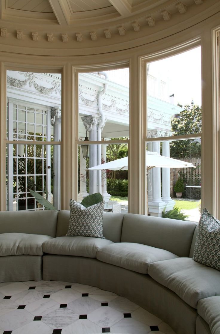 Полукруглое окно