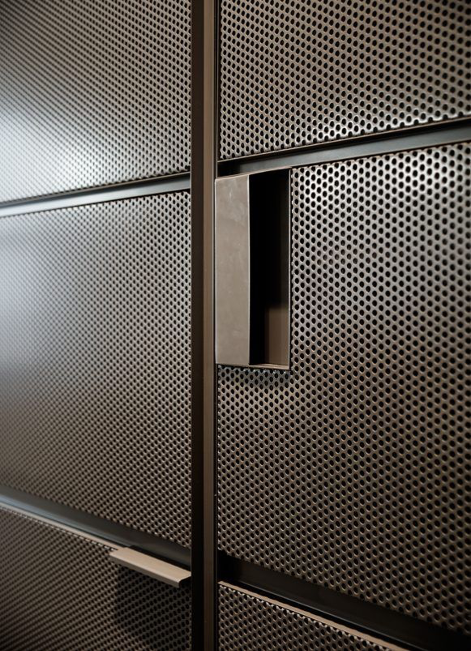 Дверцы из перфорированного металла