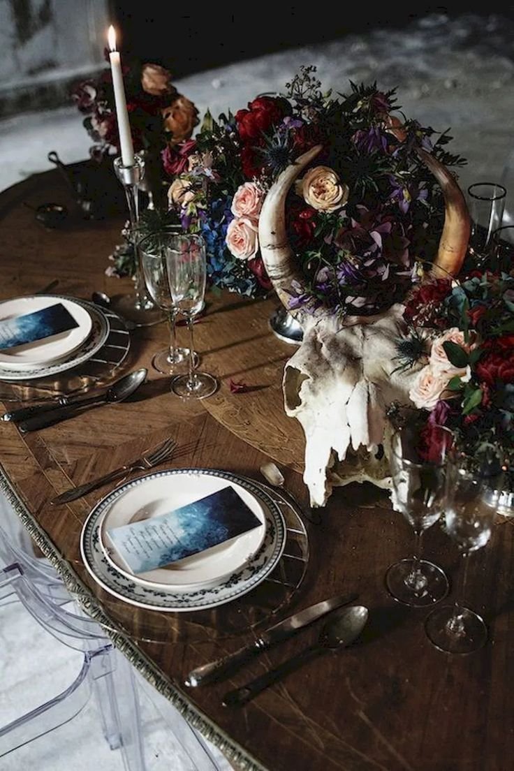 Готический декор комнаты