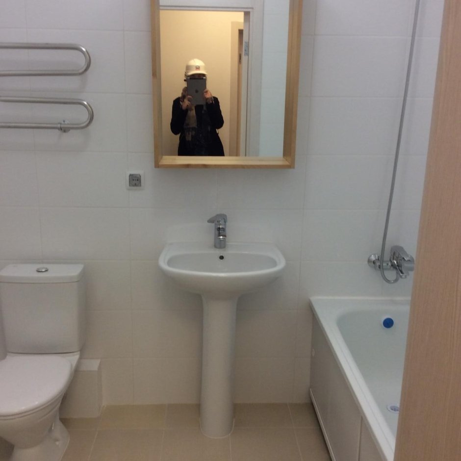 Совмещённый санузел с угловой ванной