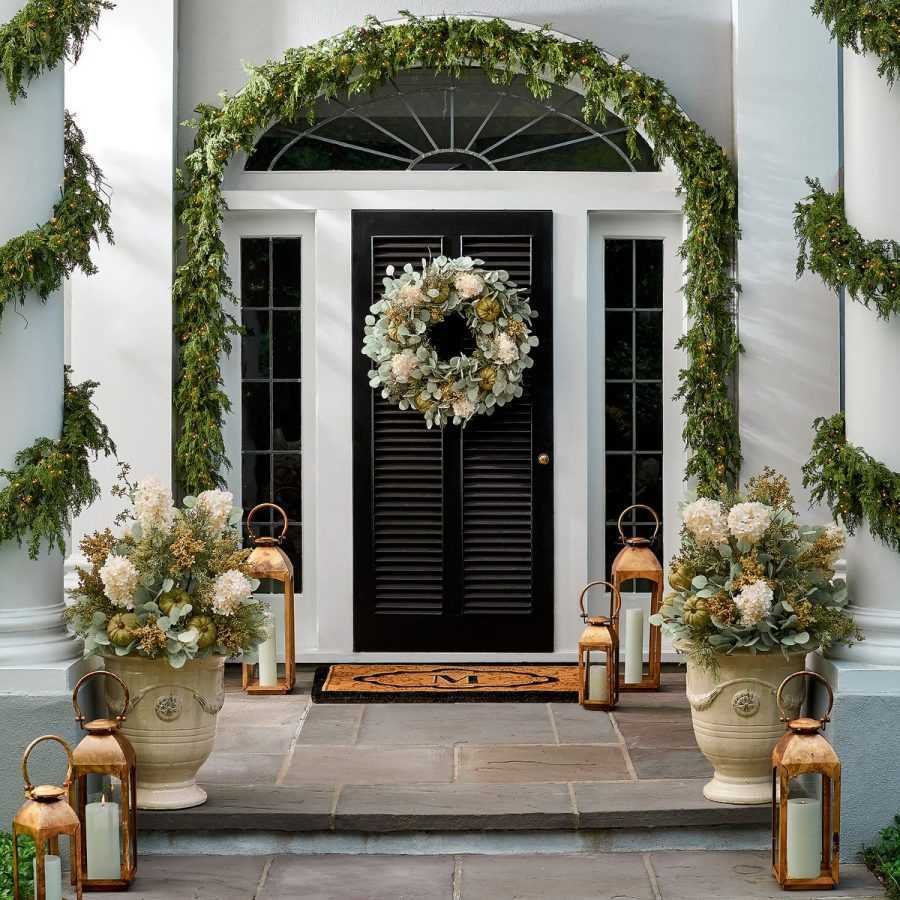 Украшение входной группы