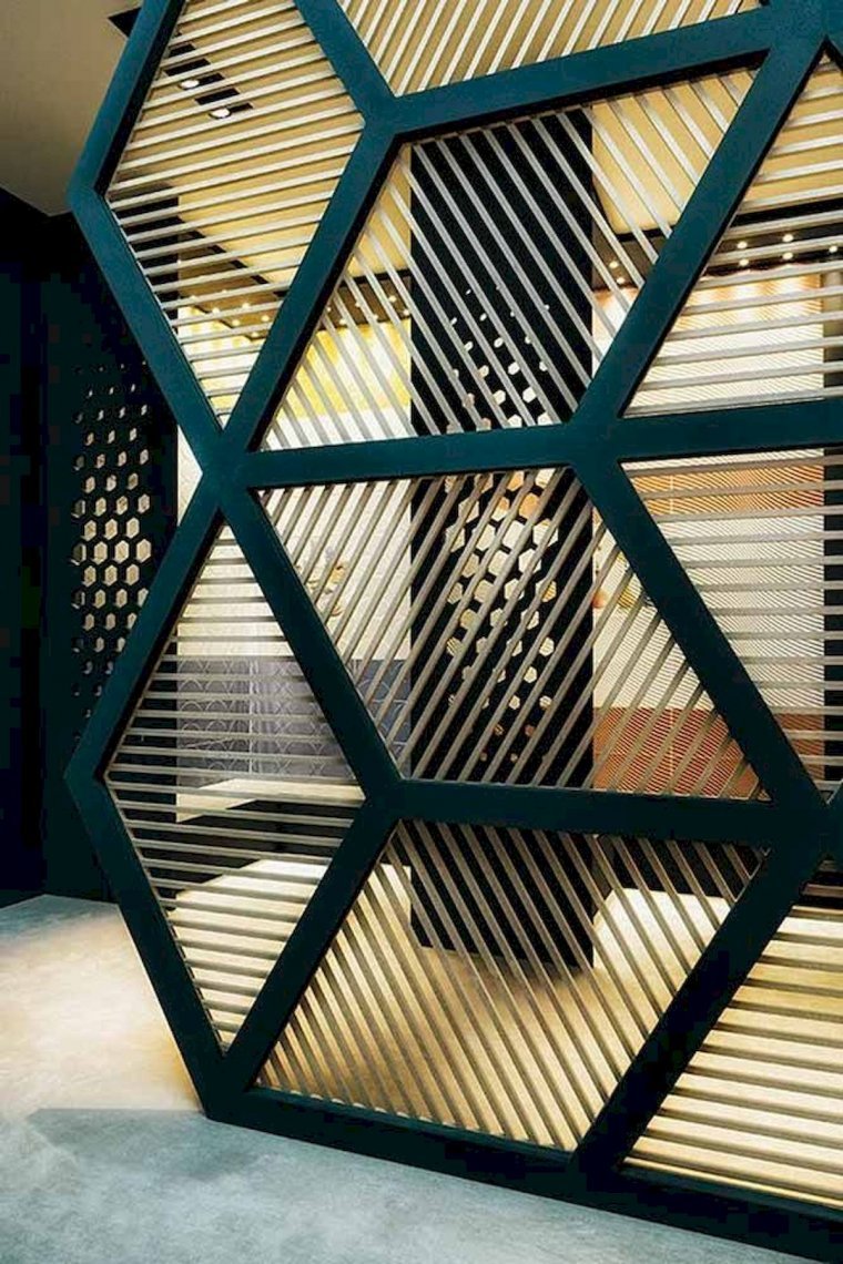 Перегородка решетчатая деревянная