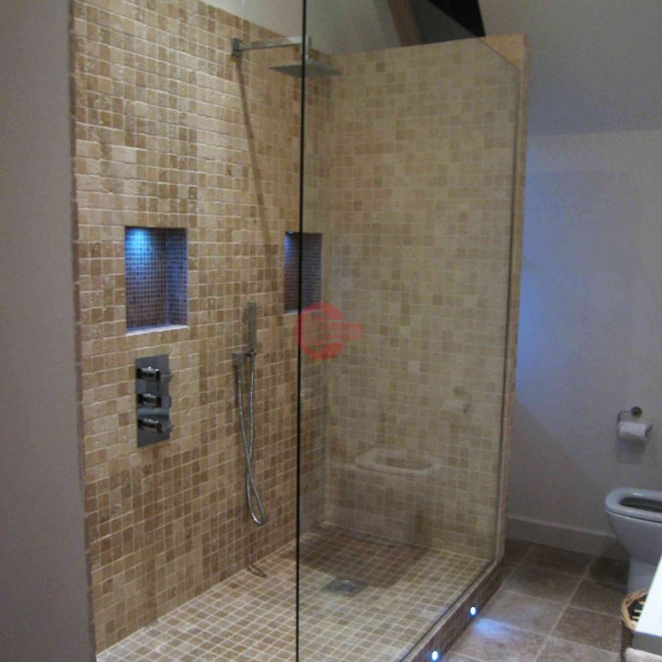 Поддон с занавеской