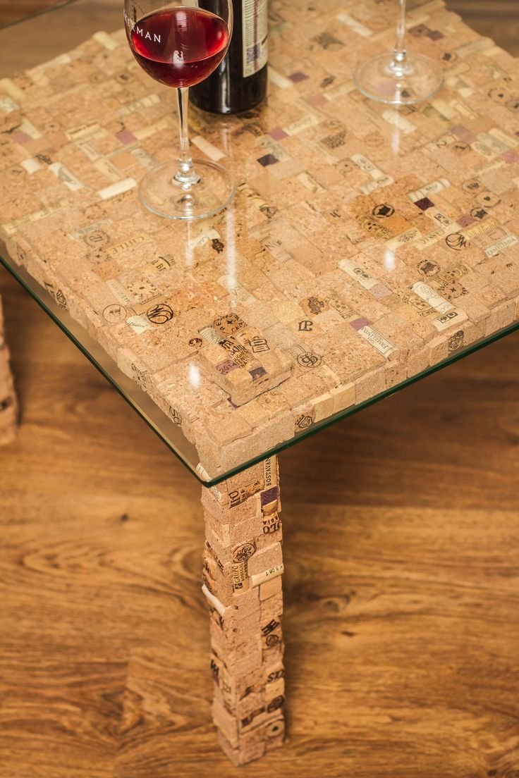 Винный столик «Cork Catcher»