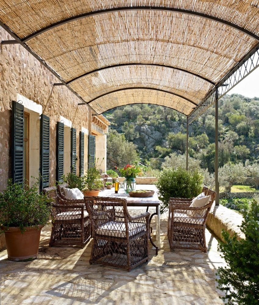 Крытый внутренний дворик