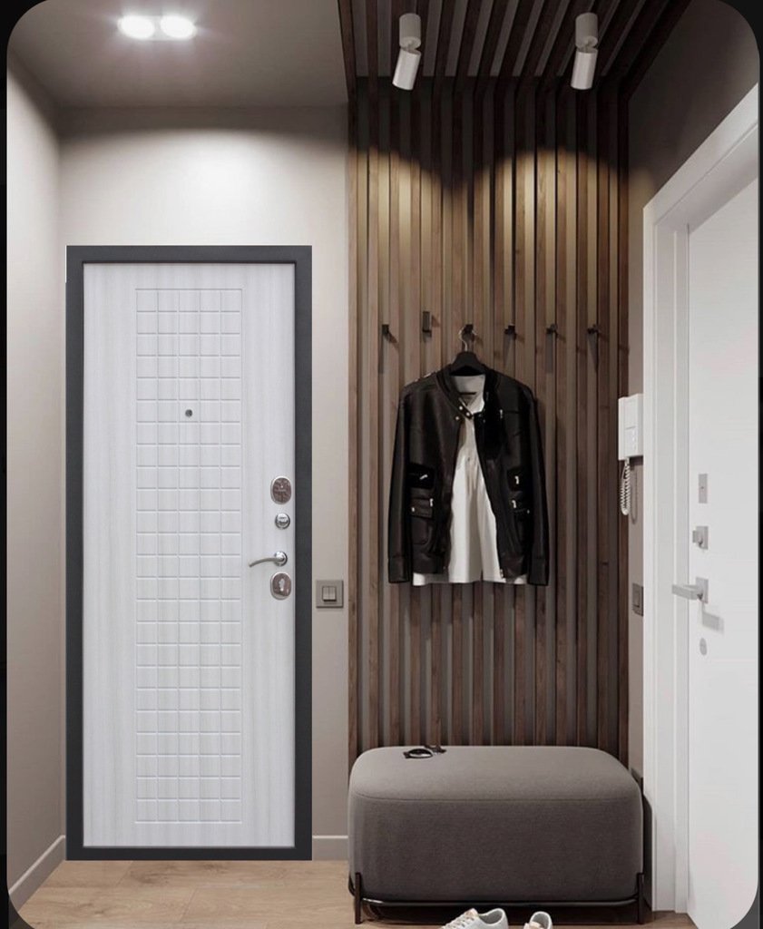 Прихожая с деревянными рейками