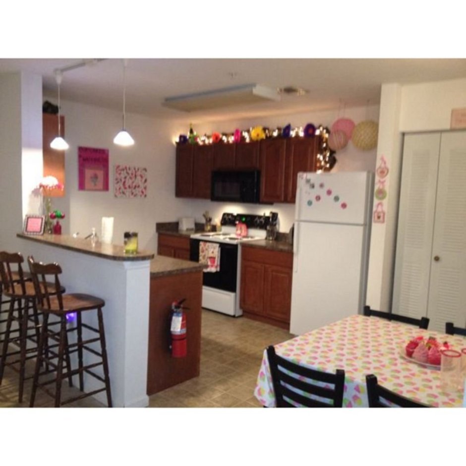 Украсить кухню в общаге