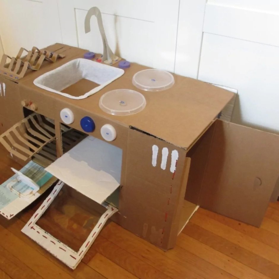 Картонная кухня для ребенка
