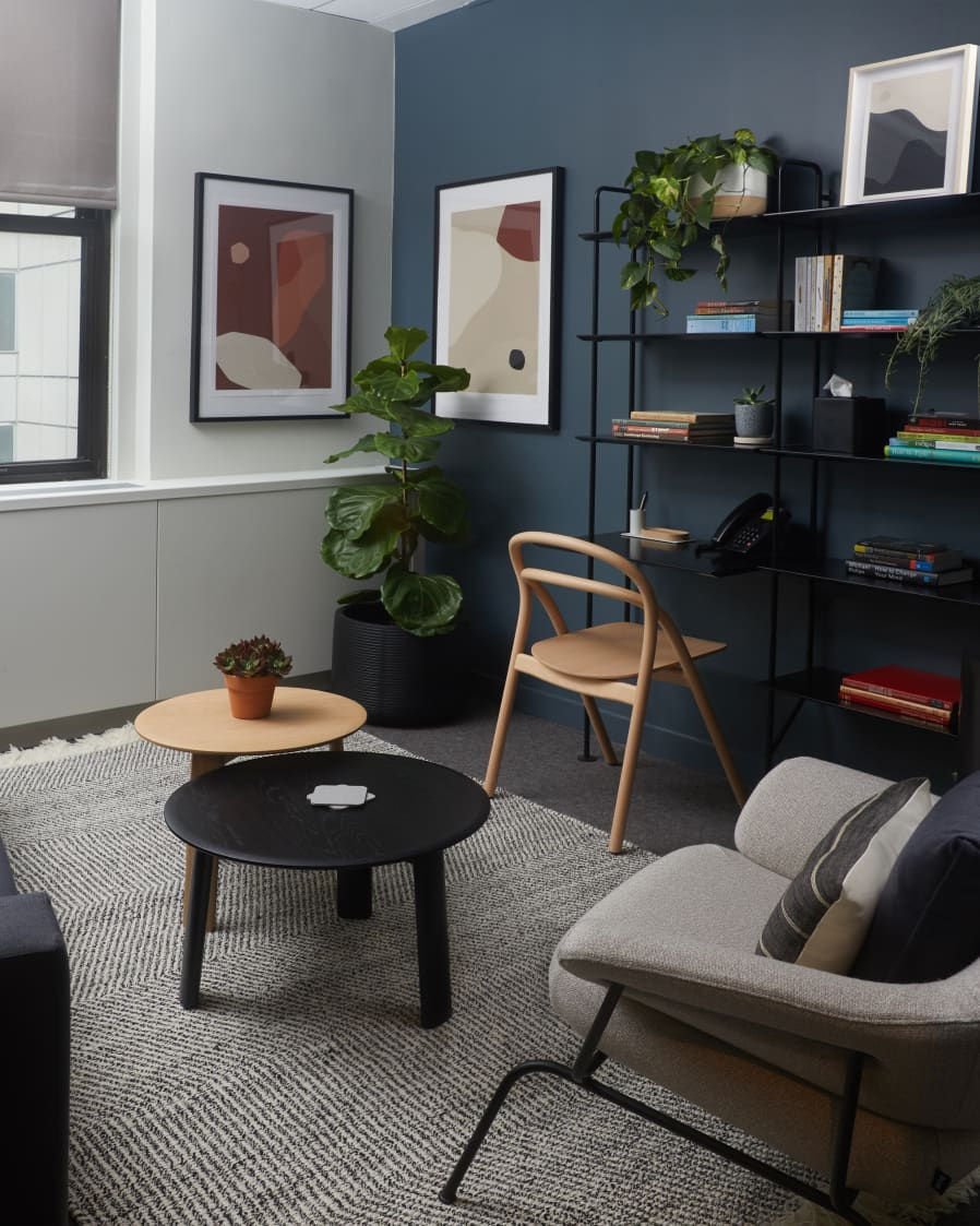 Стены в кабинете психолога