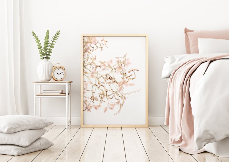 Картина в Светлом интерьере