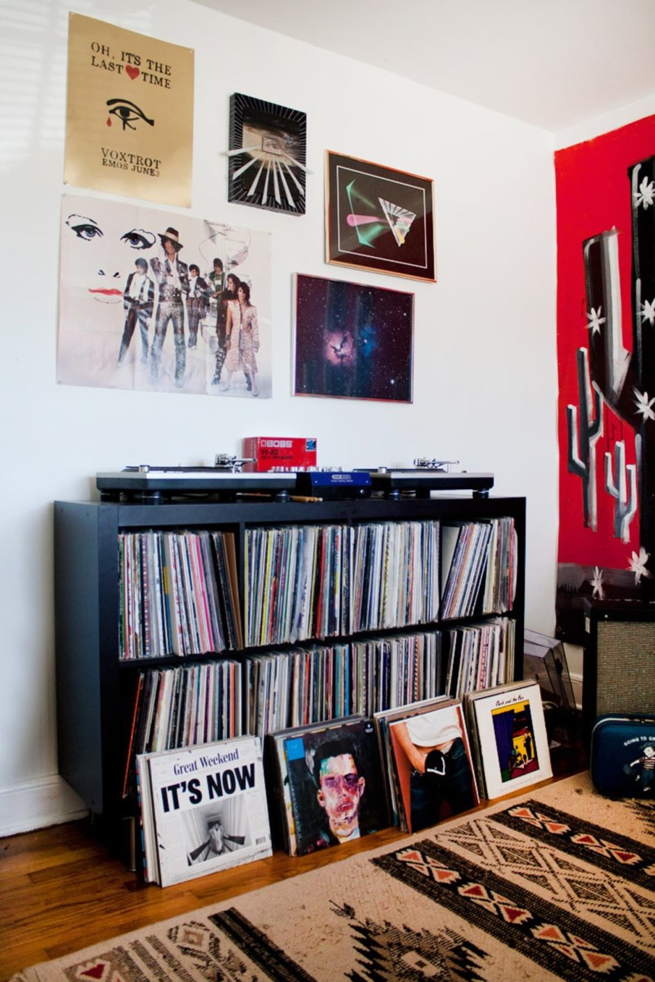 Виниловые пластинки в интерьере