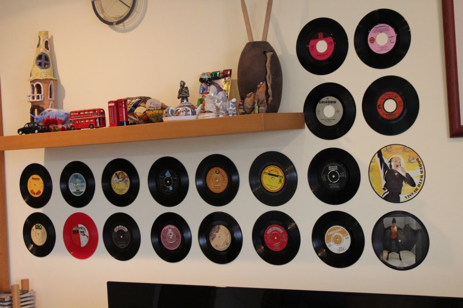 Уголок меломана в интерьере