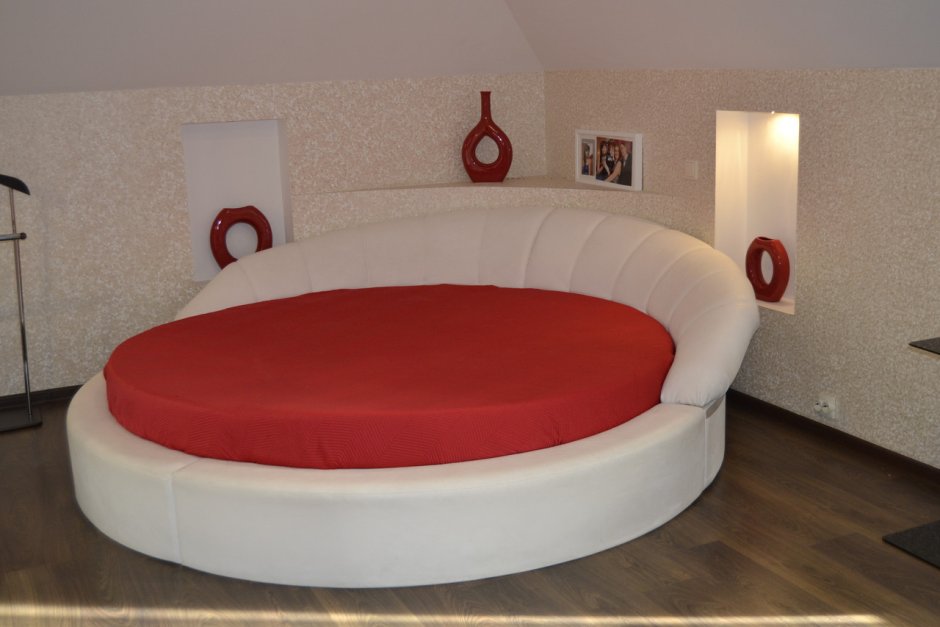 Необычные диваны