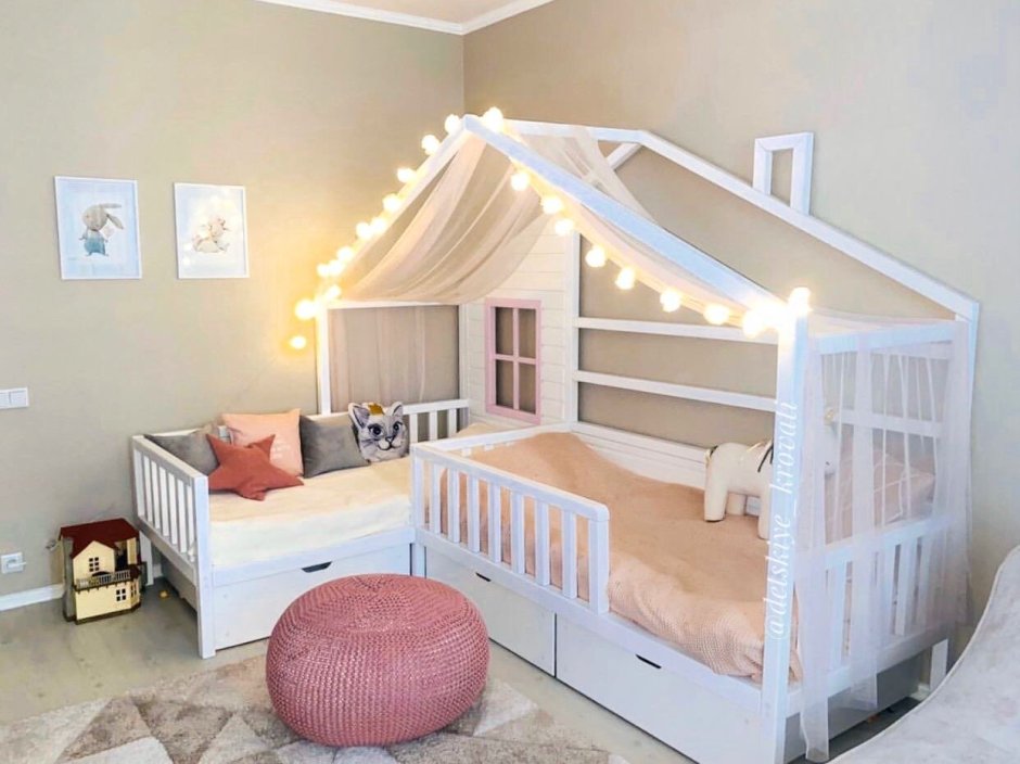 Кровать домик угловая для двоих