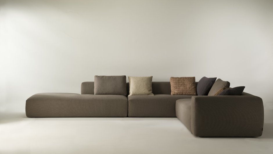 Диван угловой квадратный