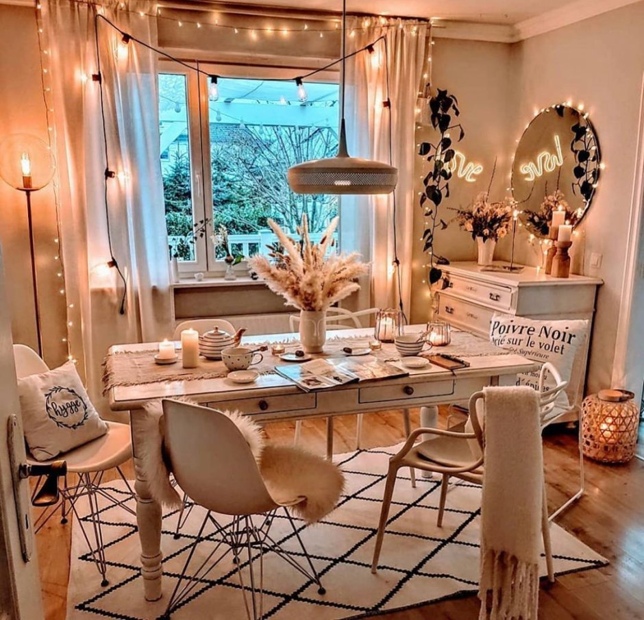 Ретро гирлянда в гостиной