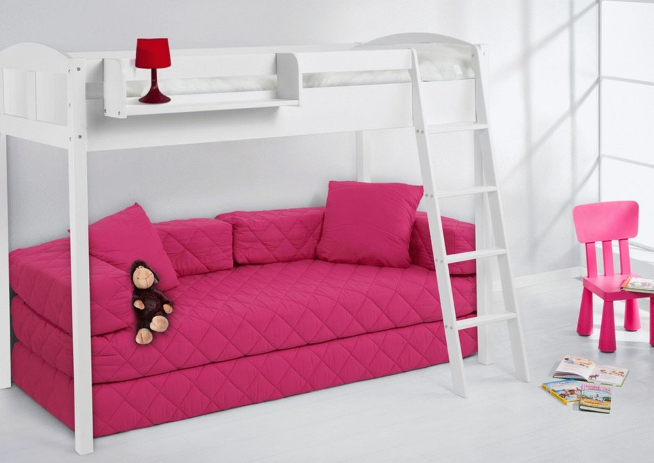Двухъярусная кровать с диваном для подростков