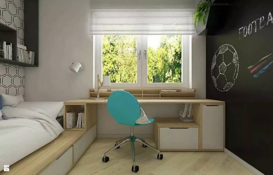 Компьютерный стол у окна в комнате