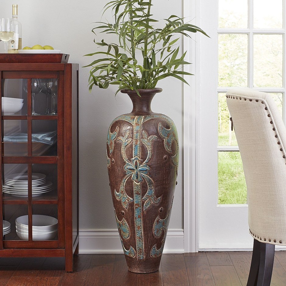 Напольные настольные вазы