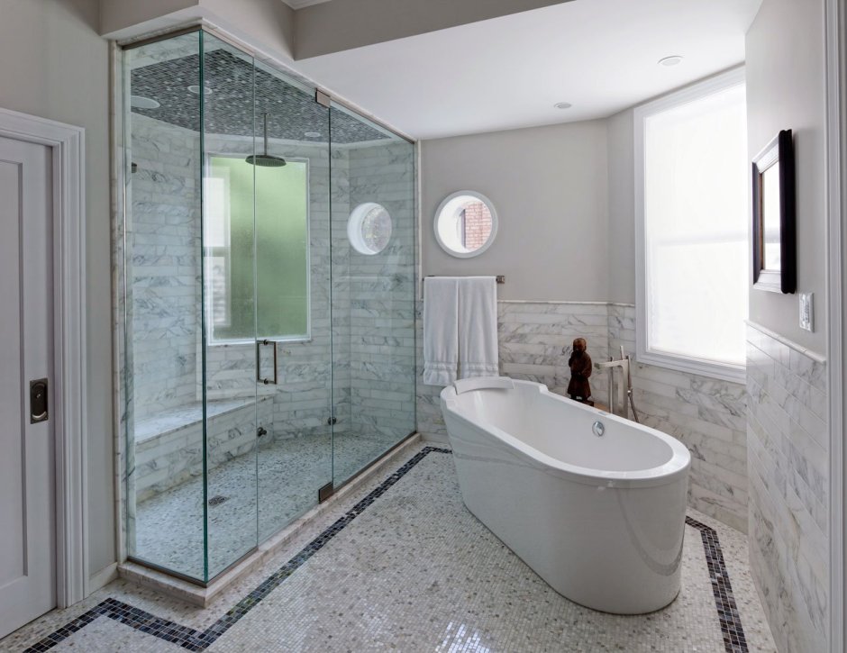 Душ Сара Ричардсон