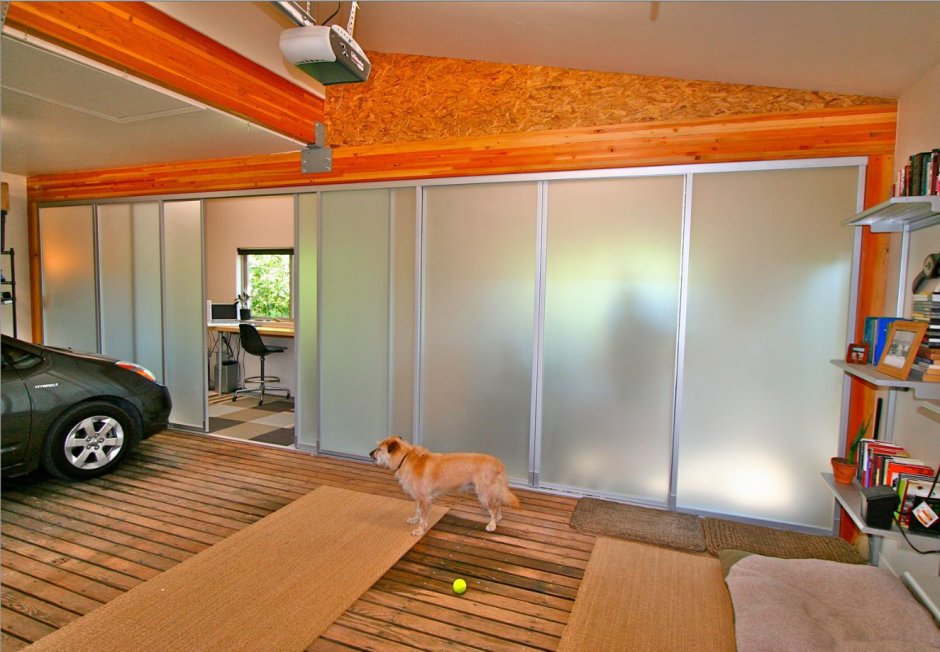 Гараж с раздвижная стеной