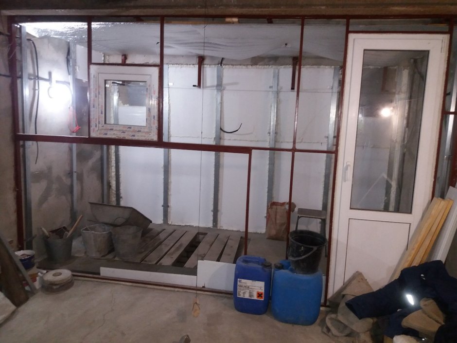 Гараж с комнатой