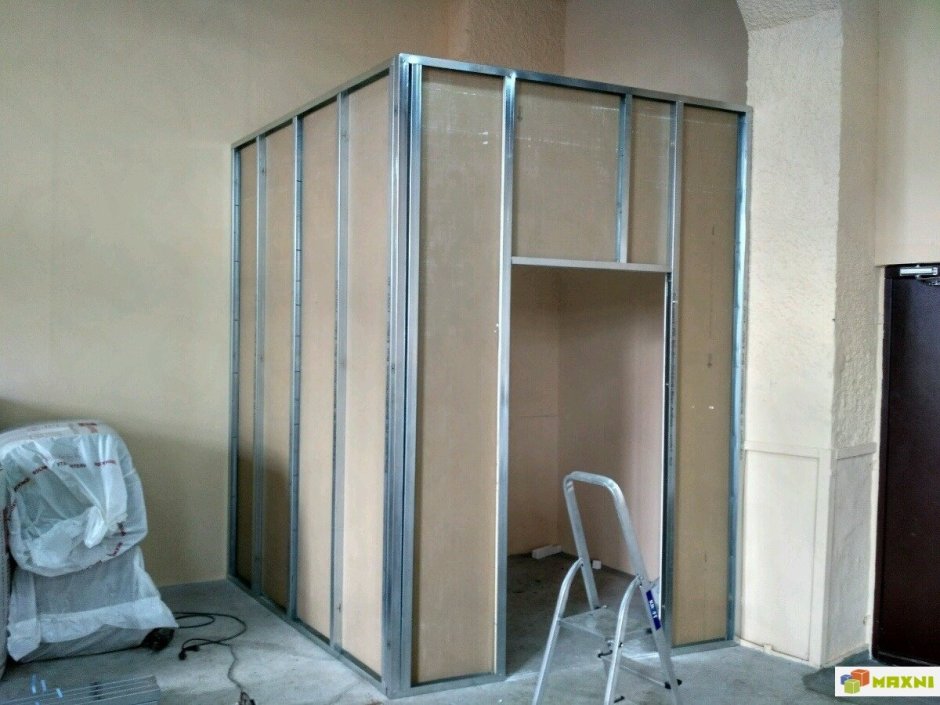 Угловая перегородка из гипсокартона