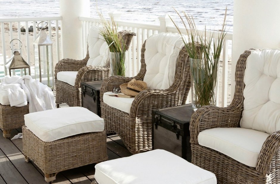 Ротанговая мебель для веранды