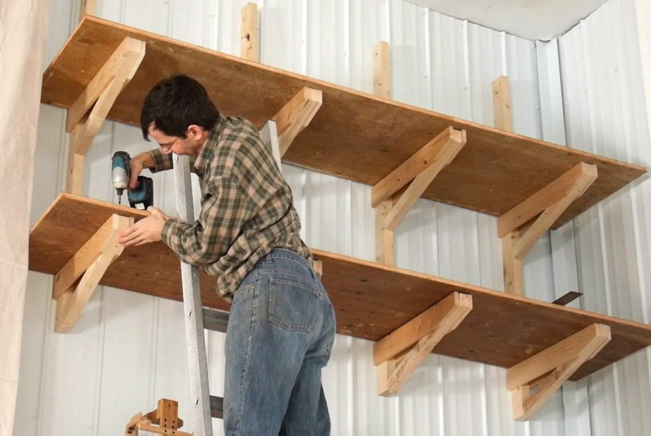 Полочки в гараж