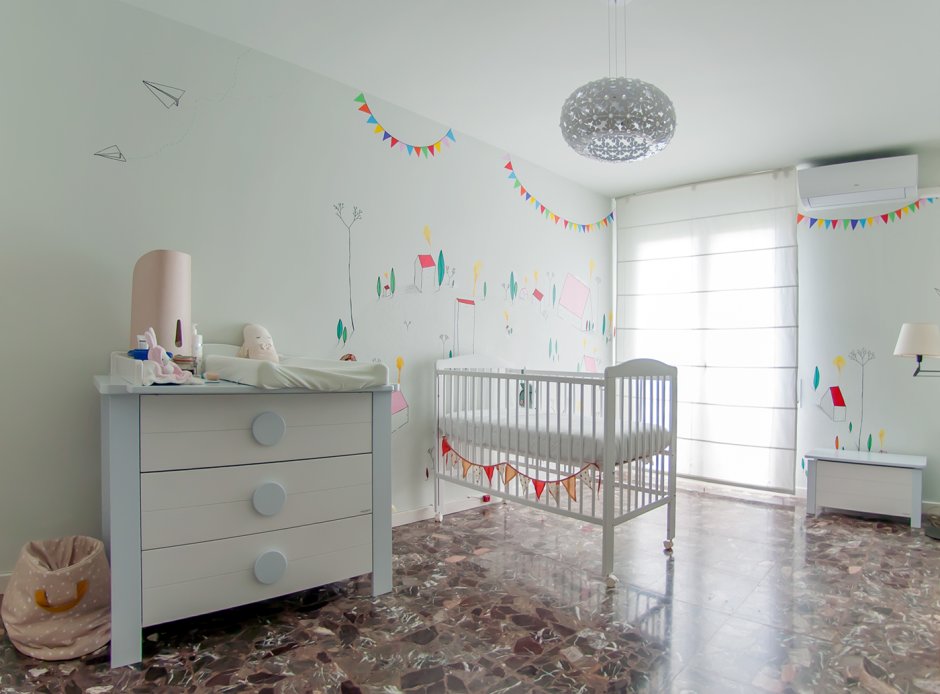 Детская кроватка в скандинавском стиле