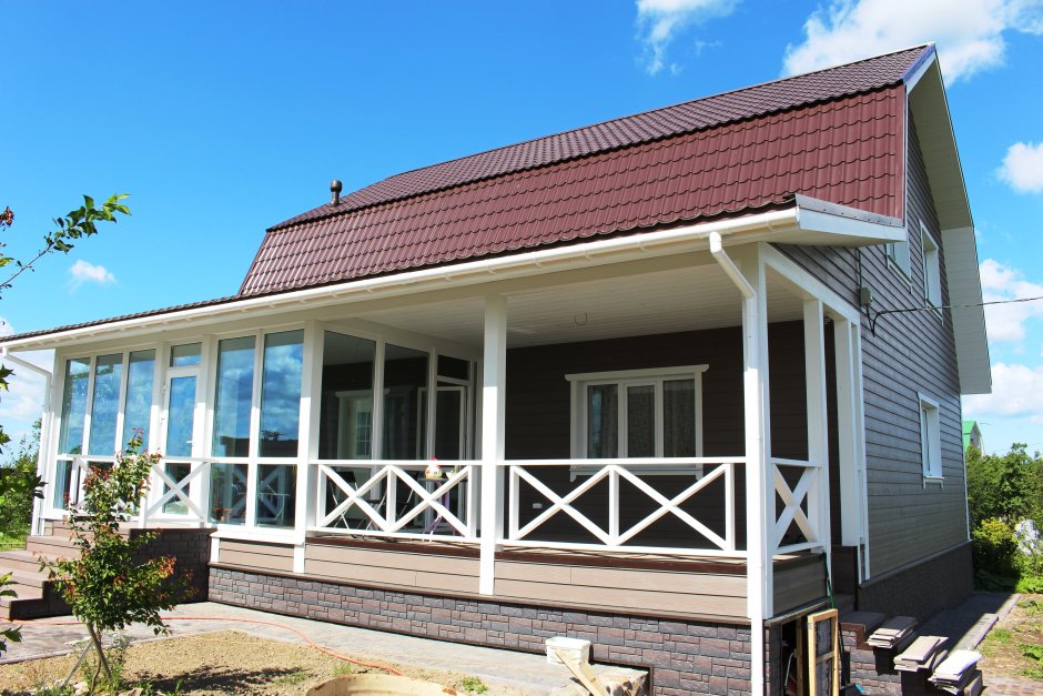 Застекленная веранда с крыльцом