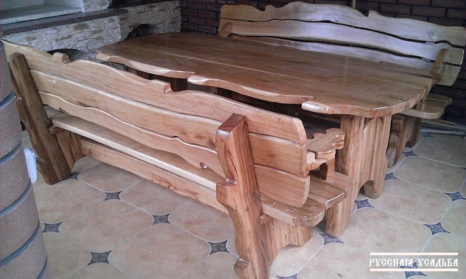 Стол в баню из дерева