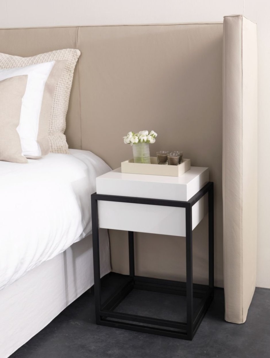 Консольный прикроватный столик Camelgroup