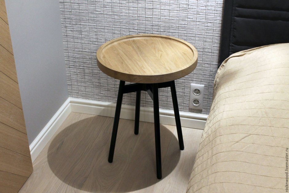 Журнальный столик раунд ОАК