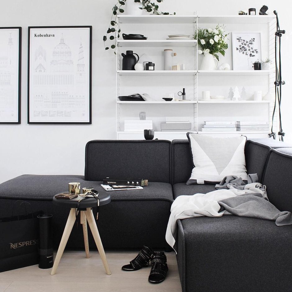 Кастинг на диване девушка