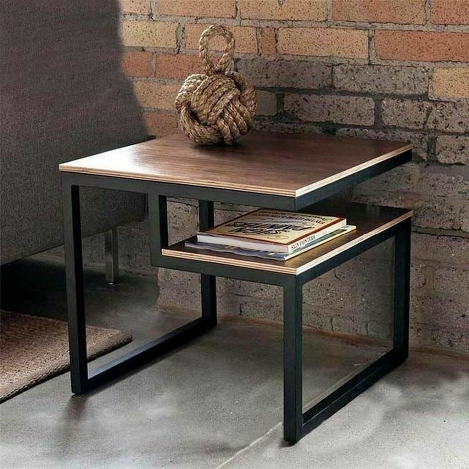 Журнальный столик в стиле лофт