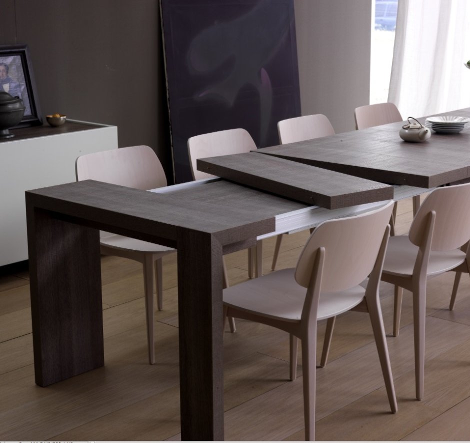 Раскладной стол в гостиную