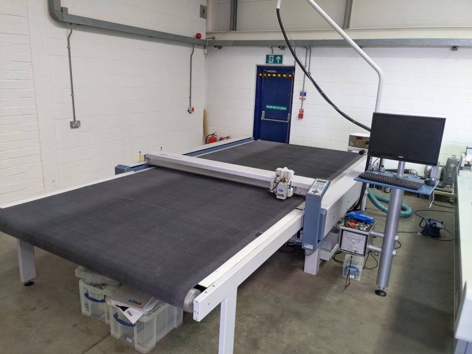 Лазерный раскройщик Flatbed 2000×3000