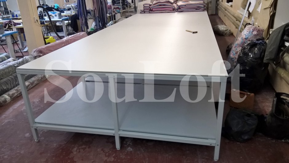 Раскройный стол 2х2,5 м SOULOFT