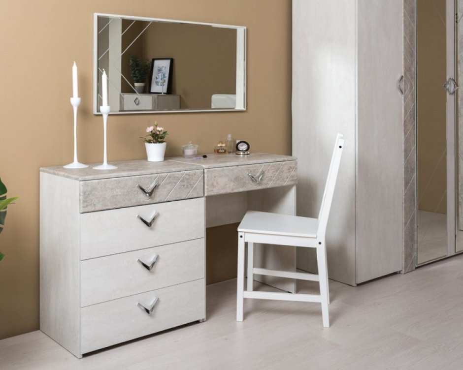 Комод 13.106 Амели Моби