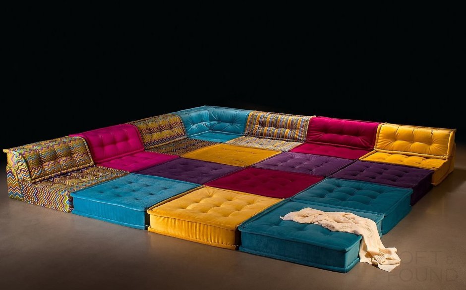 Модульный диван из подушек