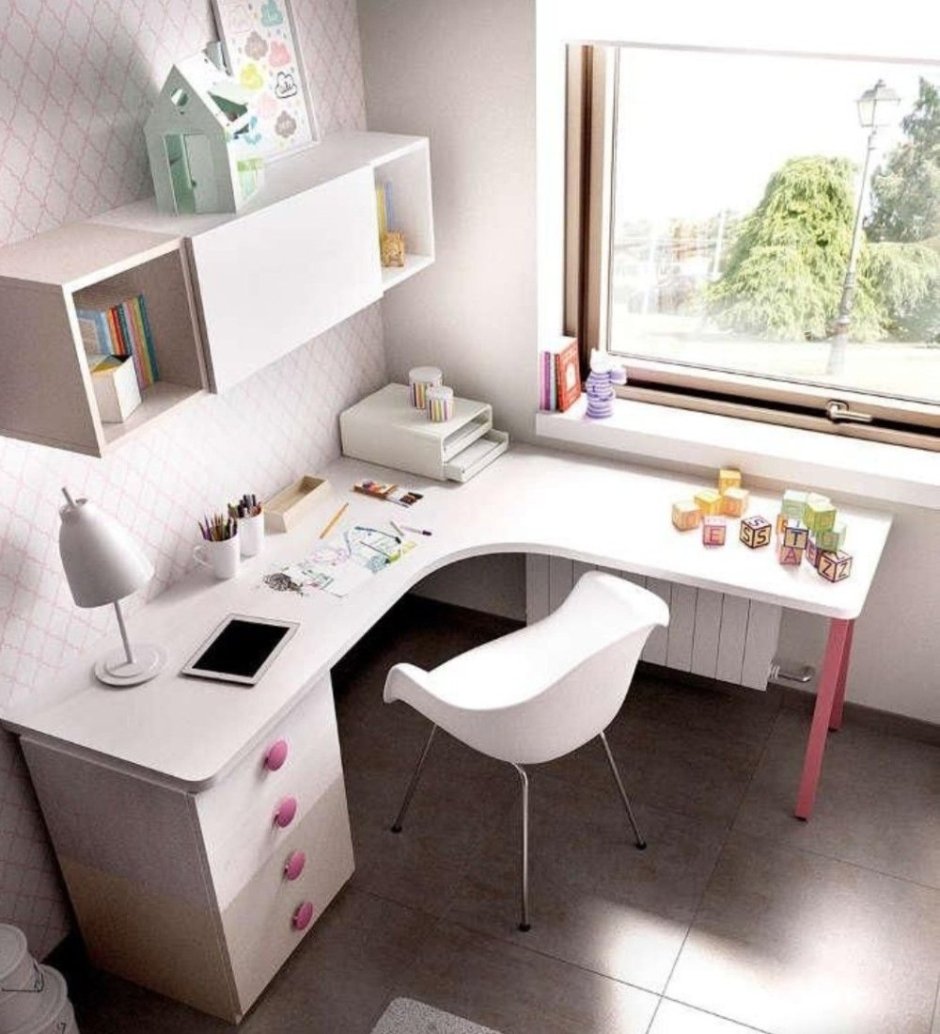 Стол для школьника