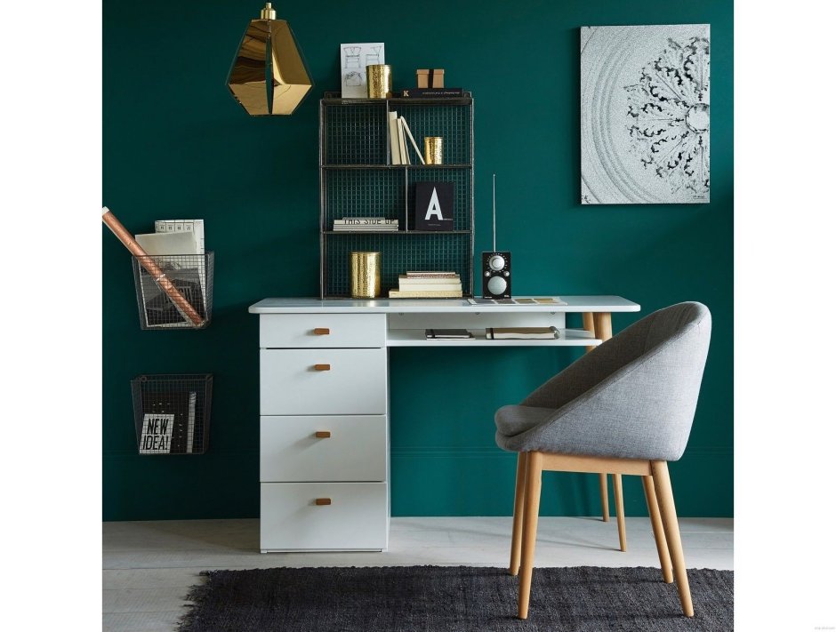 Письменный стол James 545