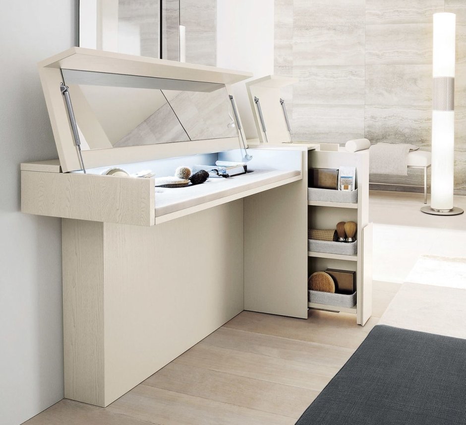 Полка с потайным ящиком