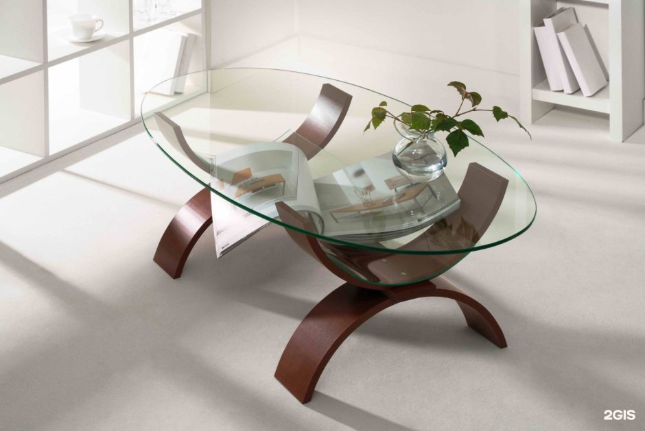 Стеклянный журнальный столик "Рональд"