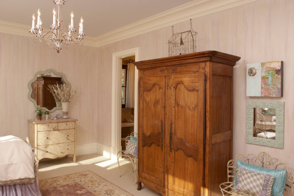 Переделка старого шкафа